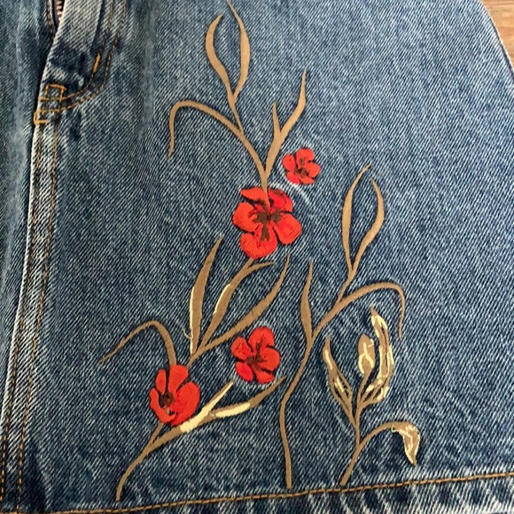 Aritzia demon embroidered skirt - Picture 3 of 4